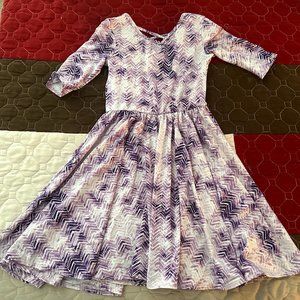 Girls size 7 Dot Dot Smile purple and white zig zag dress
